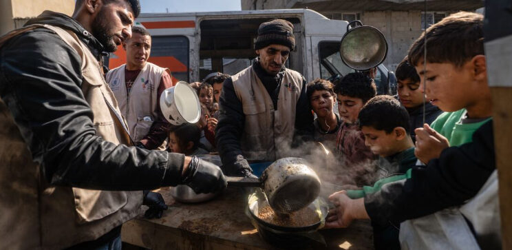 Газа: Прекращения огня, при котором по-прежнему гибнут дети, недостаточно, считает ЮНИСЕФ