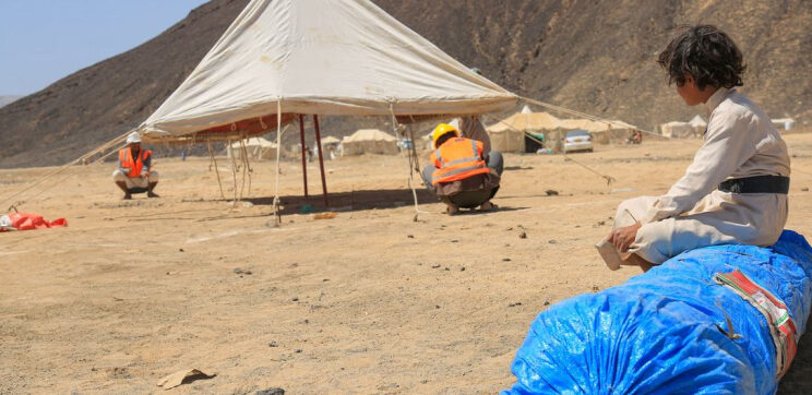 Йемен: Дети умирают, и ситуация будет только ухудшаться, предупреждает ветеран гуманитарной помощи