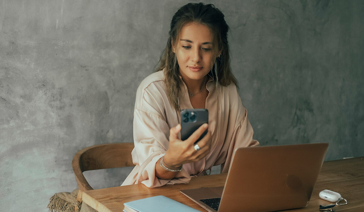 Как сделать длинный скриншот на разных моделях айфона